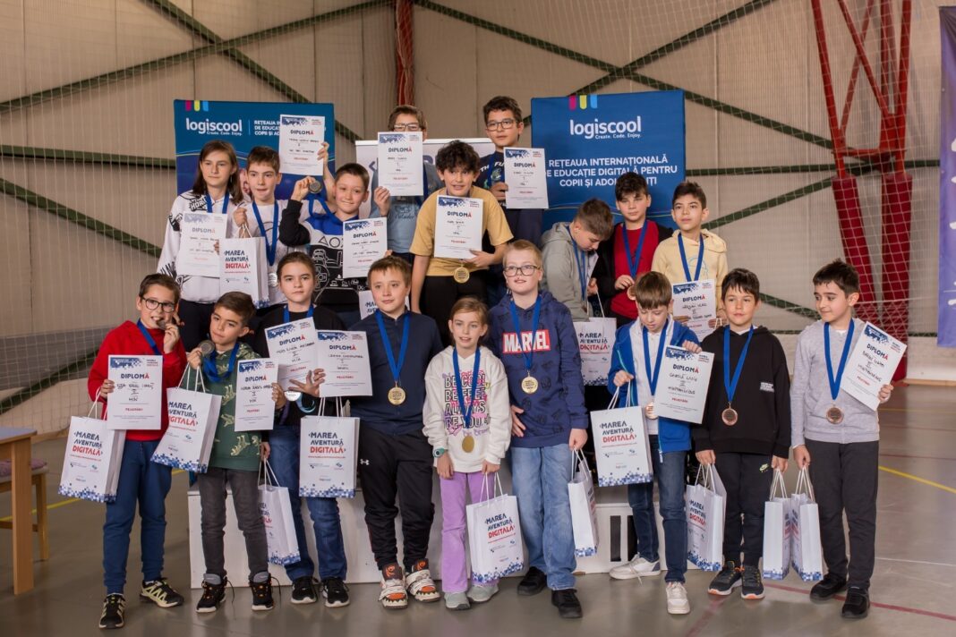 NEWS.ro: Marea Aventură Digitală, competiţia gratuită pentru copii care poate schimba realitatea: 74% dintre elevii români ajung la 14 ani fără competenţe digitale de bază/ Când se desfăşoară, cine se poate înscrie şi în ce condiţii