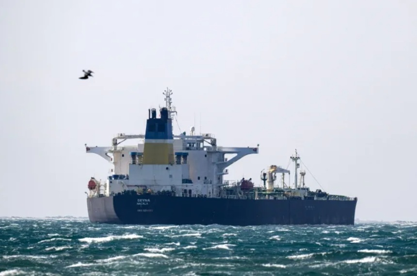 NEWS.ro: Măsura imobilizării la Marsilia a petrolierului Deyna, din flota fantomă rusă, ridicată, în urma plăţii unei amenzi