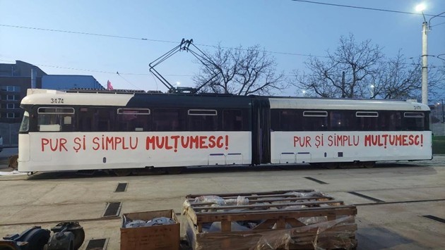 NEWS.ro: Mesaje de mulţumire acaparează România şi stârnesc vâlvă în social media
