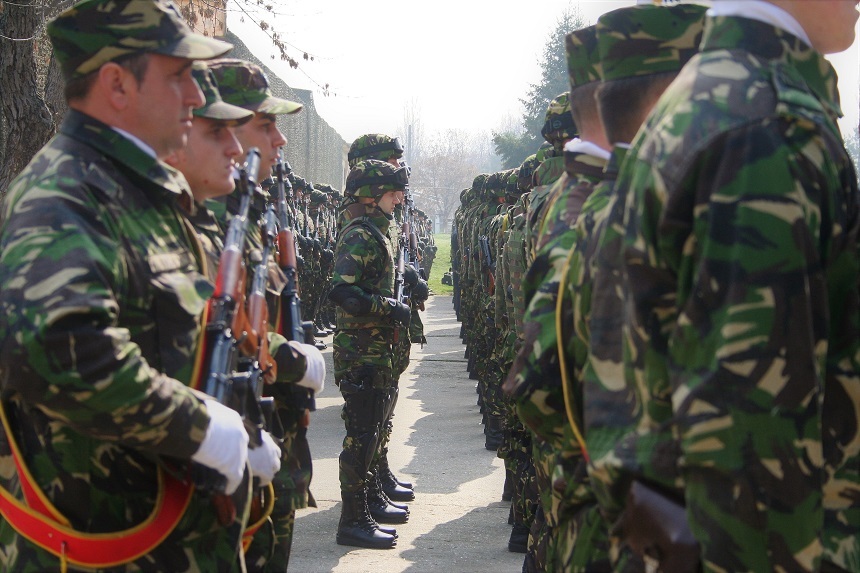 NEWS.ro: Ministerul Apărării organizează manifestări de Ziua Forţelor Terestre Române / Ceremonie militară şi religioasă, în Parcul ”Carol I” din Bucureşti