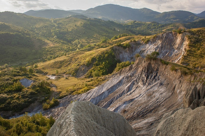 NEWS.ro: Ministerul Mediului anunţă că a fost deblocată desemnarea geoparcurilor UNESCO în România/ Buzoianu: Geoparcurile UNESCO nu înseamnă restricţii suplimentare pentru comunităţi, ci oportunităţi reale de dezvoltare