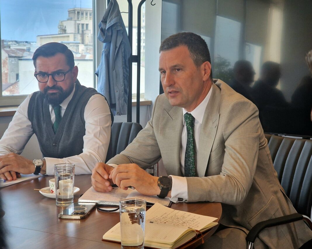 NEWS.ro: Ministrul interimar al Agriculturii, Tanczos Barna: Am asigurat astăzi Agenţia pentru Finanţarea Investiţiilor Rurale (AFIR) de tot sprijinul ministerului pentru urgentarea plăţilor