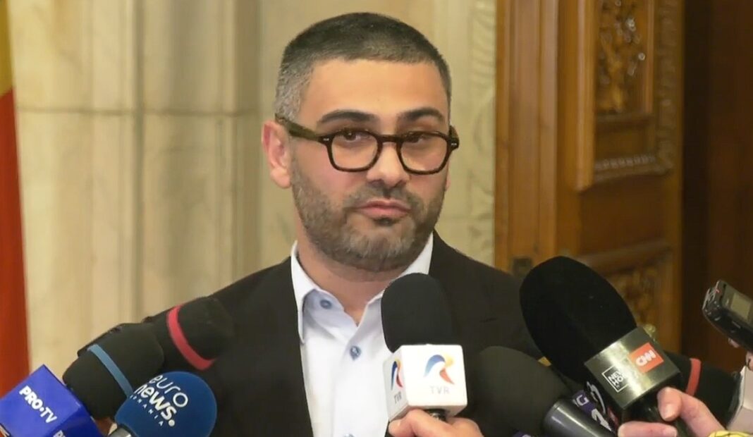 NEWS.ro: Ministrul Muncii anunţă că aproape 500 de persoane au fost depistate fără contracte de muncă, într-o singură săptămână: Nu e puţin. Nu e normal. Şi nu poate fi ignorat