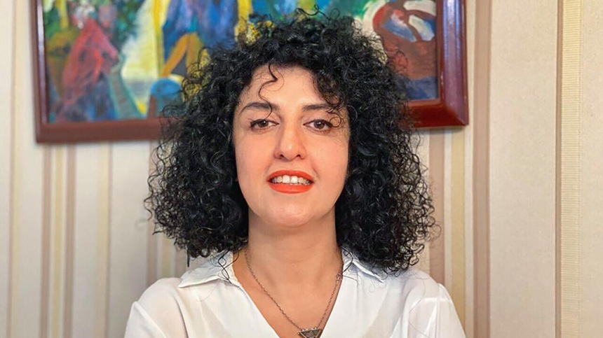 NEWS.ro: Narges Mohammadi, laureată a Premiului Nobel pentru Pace în 2023, ar fi suferit un atac de cord în închisoare în Iran / 