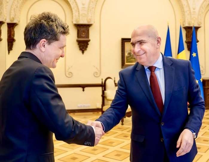 NEWS.ro: Nicuşor Dan, despre eventuala retragere a sprijinului politic acordat de PSD Guvernului Bolojan: Nu vreau să intrăm în scenarii. Avem nevoie, dincolo de lupte politice care sunt inerente, de o colaborare a instituţiilor
