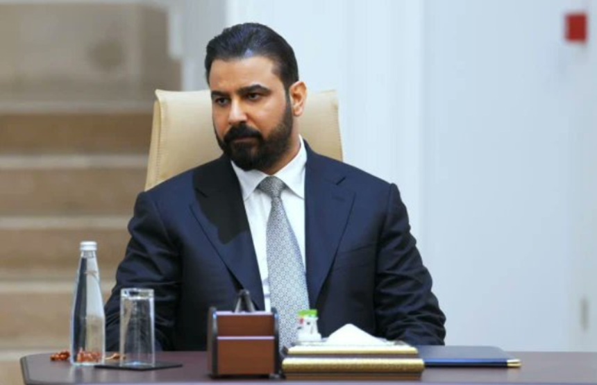 NEWS.ro: Noul preşedinte irakian Nizar Amedi îl desemnează nou premier pe un om de afaceri, Ali al-Zaidi, după retragerea lui Nuri al-Maliki, în urma unor presiuni ale SUA