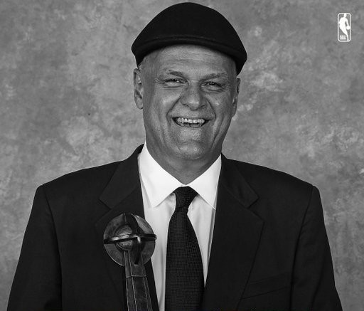 NEWS.ro: Oscar Schmidt, cel mai bun jucător din istorie care nu a jucat niciodată în NBA, a murit la 68 de ani