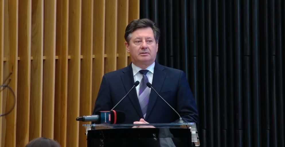 NEWS.ro: Preşedintele Consiliului Judeţean Arad: Eu sper să existe voinţă politică în primul rând să desfiinţăm aceste judeţe