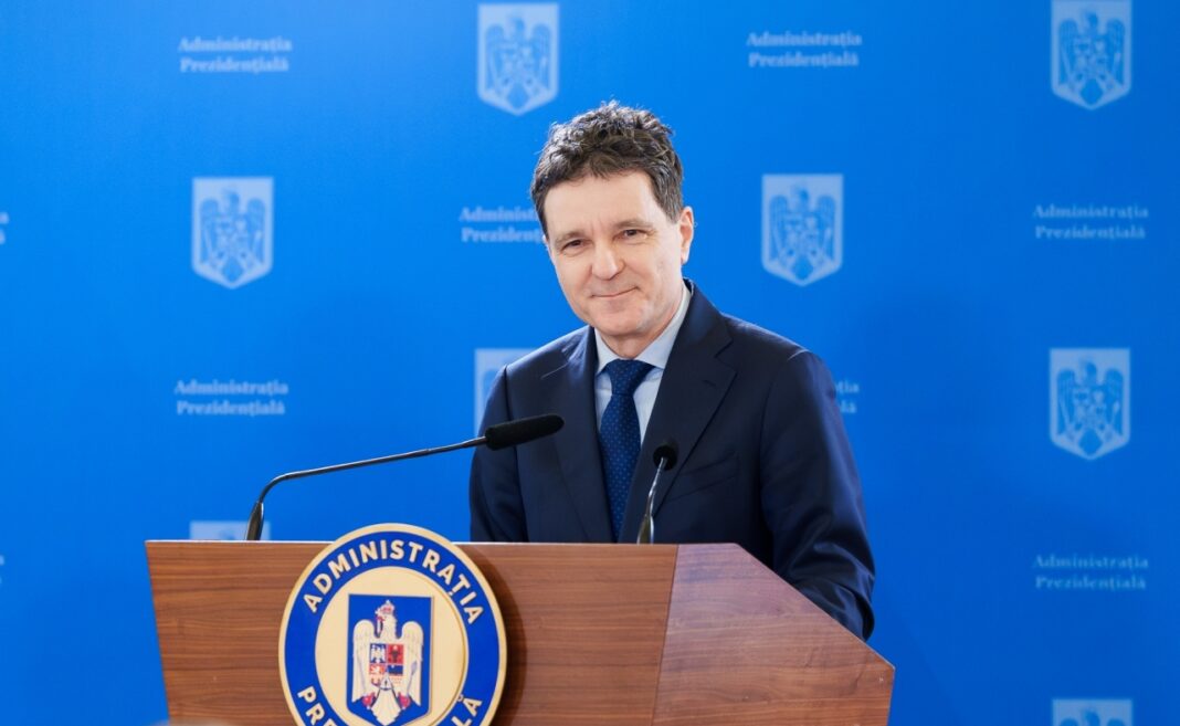 NEWS.ro: Preşedintele Nicuşor Dan a sosit la reuniunea informală a Consiliului European: Discuţii despre competitivitate, piaţa unică şi cum facem să scădem preţurile la energie în UE şi în România, pentru consumatorii casnici şi pentru industrie