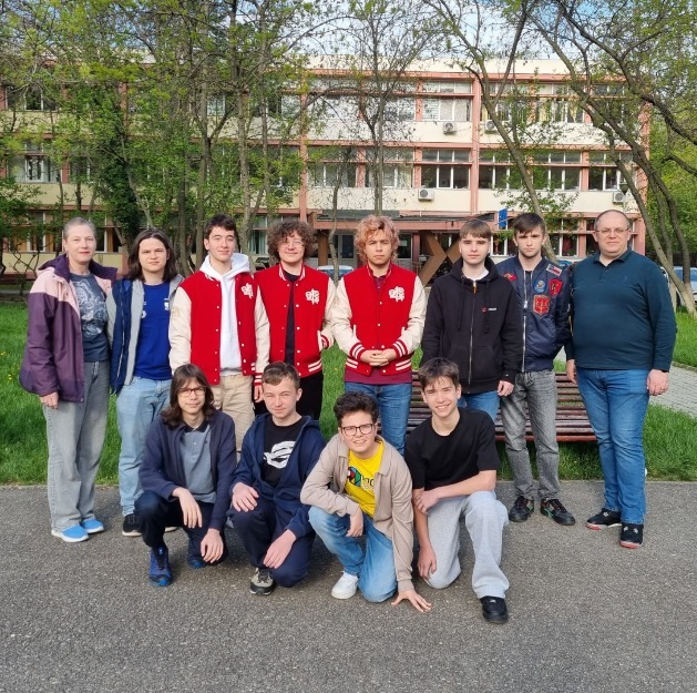 NEWS.ro: România a obţinut 6 medalii de aur şi 2 de argint, la cea de-a 17-a ediţie a International Advanced Tournament in Informatics – FOTO