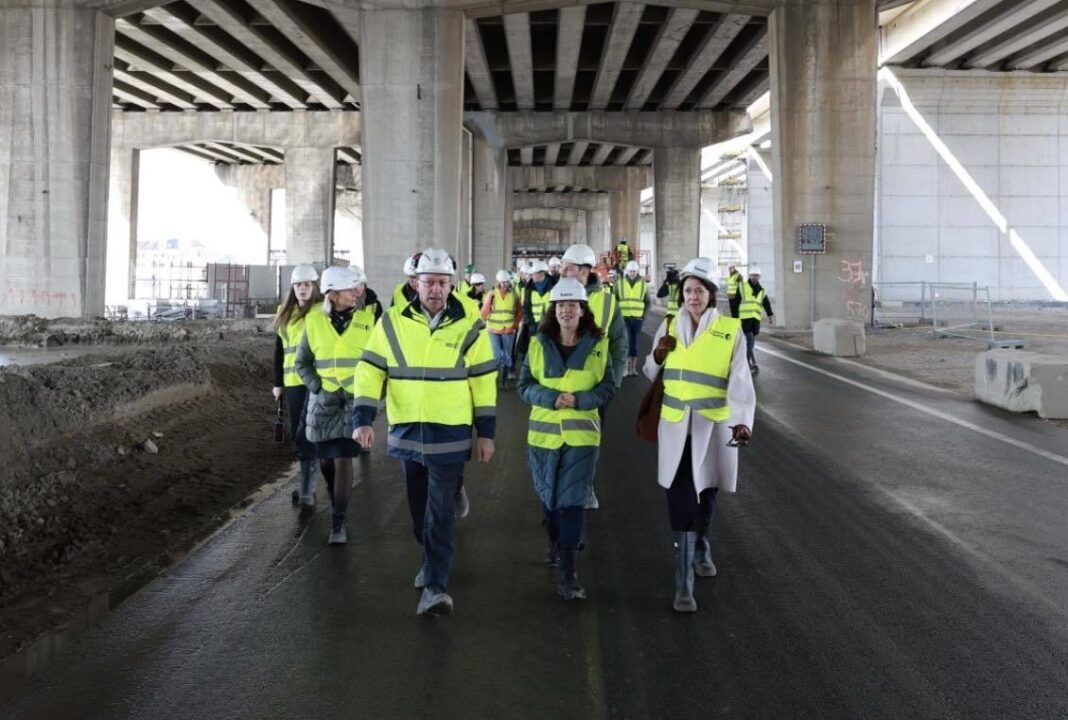 NEWS.ro: Roxana Mînzatu: După 10 ani de negocieri pentru modificarea Regulamentului European 883/2004, am reuşit să schimbăm regulile astfel încât cei care muncesc în străinătate să aibă mai multă siguranţă socială