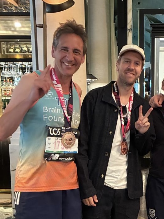 NEWS.ro: Sebastian Vettel, cvadruplu campion mondial de Formula 1, a alergat primul său maraton la Londra în mai puţin de trei ore: „Mi s-a părut interminabil”