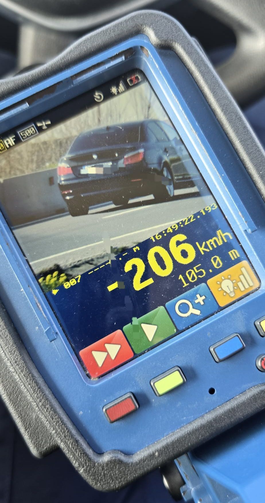 NEWS.ro: Şofer prins când circula cu 206 kilometri la oră pe DN 5, în judeţul Giurgiu / Sindicatul Europol: Unii încă au impresia că şoselele sunt piste de decolare