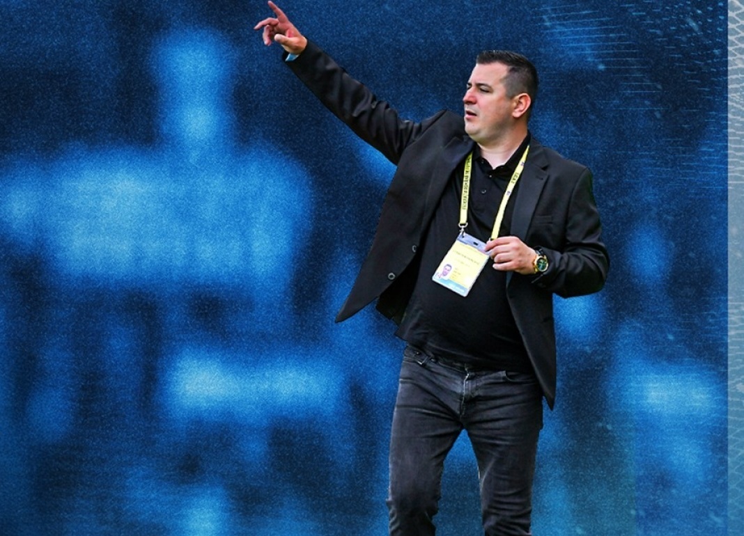 NEWS.ro: Superliga: Ianis Zicu vrea să plece de la Farul – E momentul ca eu să fac un pas în spate / Gheorghe Popescu - M-aş bucura să se liniştească în seara asta şi să rămână