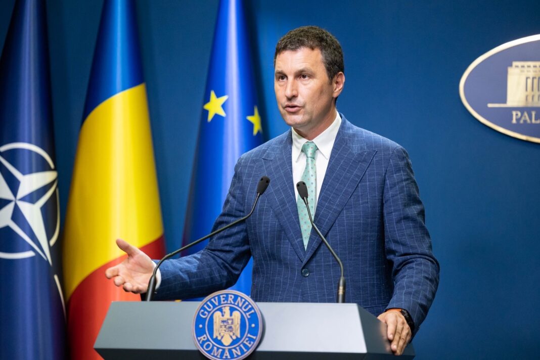 NEWS.ro: Tanczos: Spre deosebire de alţi preşedinţi, domnul preşedinte Nicuşor Dan are o poziţie echidistantă faţă de principalele partide mari. Poate să genereze mai uşor o soluţie, având această abordare echidistantă