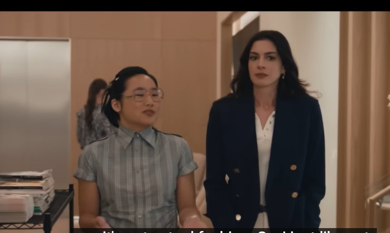 NEWS.ro: Un clip publicat pe reţelele sociale înainte de lansarea filmului Diavolul se îmbracă de la Prada 2 , care introduce noul personaj Jin Chao, a stârnit reacţii furioase online - FOTO, VIDEO