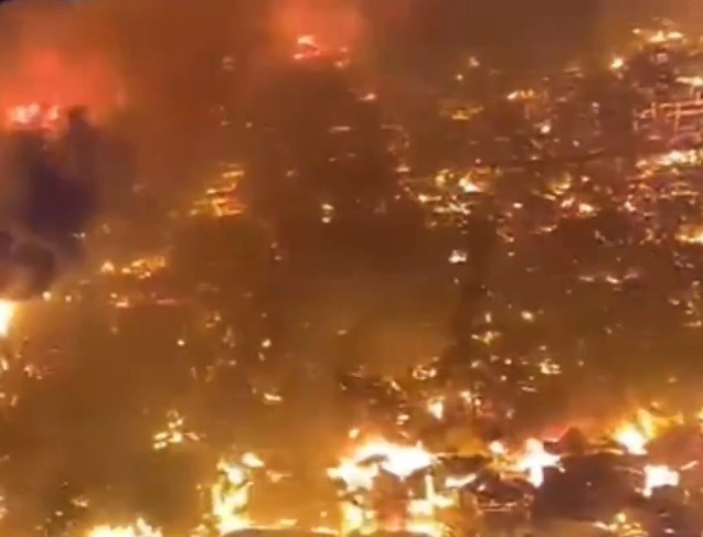 NEWS.ro: Un incendiu în statul Sabah din Malaezia a distrus 200 de locuinţe, sute de persoane fiind strămutate