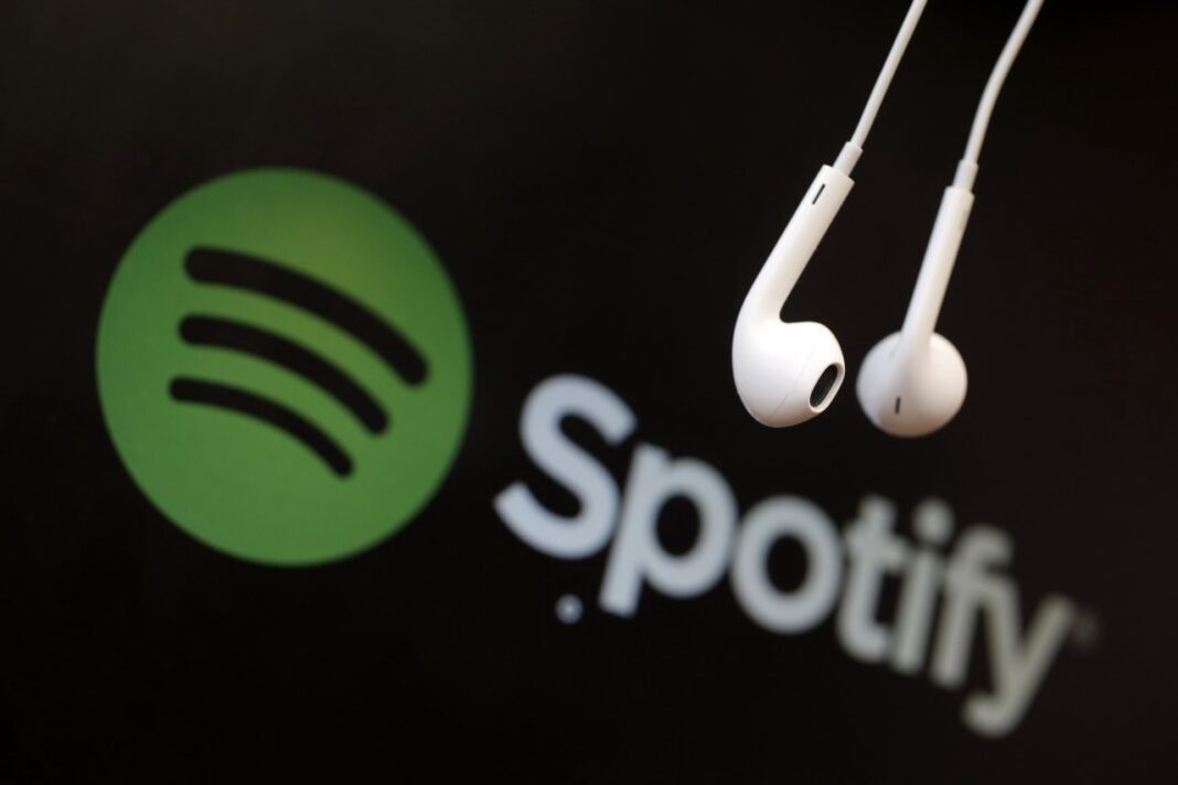 NEWS.ro: Universal Music Group va vinde jumătate din participaţia la Spotify şi va dubla programul de răscumpărare de acţiuni