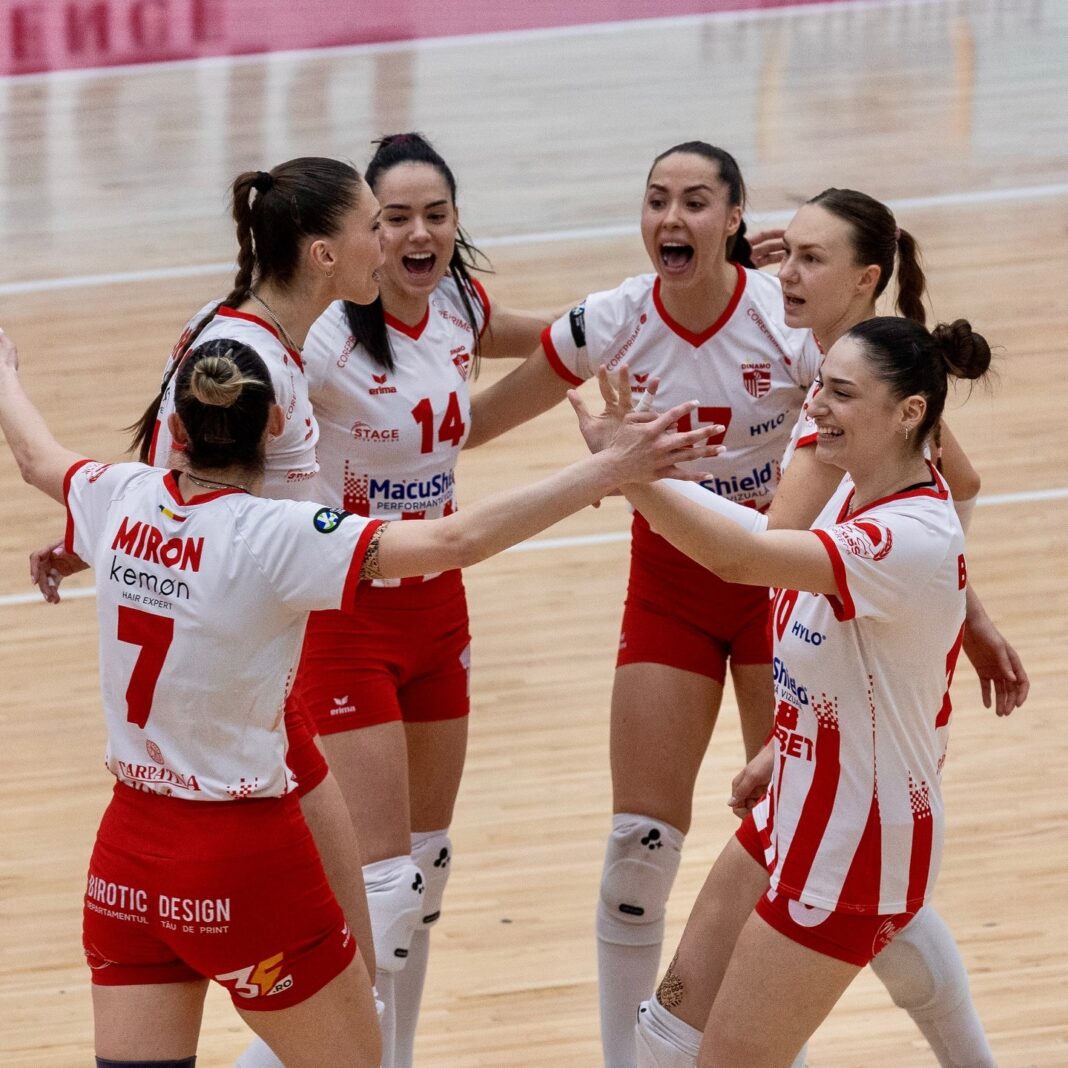 NEWS.ro: Volei feminin: Dinamo Bucureşti, medalie de bronz în Divizia A, după trei victorii cu Corona Braşov