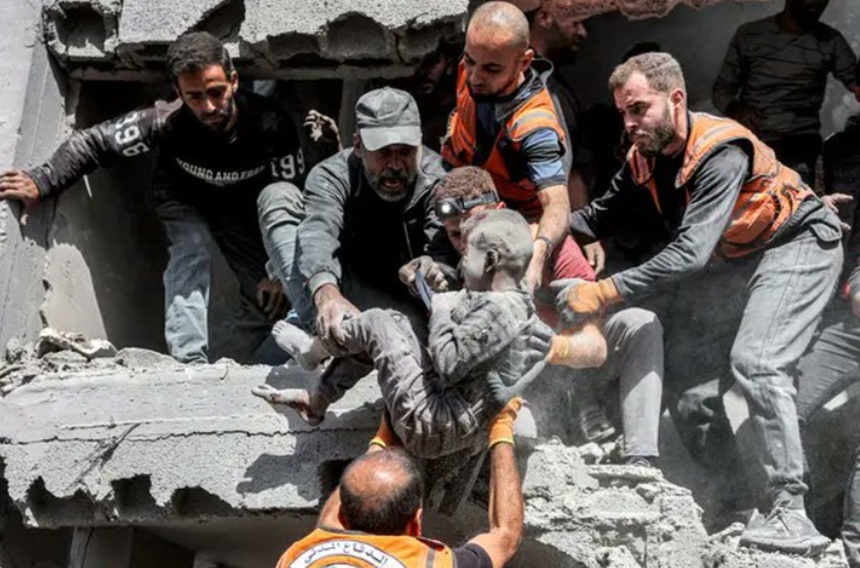 NEWS.ro: Zece morţi, inclusiv un copil în vârstă de trei ani, în Fâşia Gaza, în atacuri israeliene, denunţă Apărarea Civilă. Bilanţul morţilor palestinieni după armistiţiu creşte 757