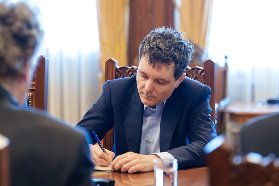 Nicușor Dan despre posibilele anulări de zboruri în România: „Nu există risc pe termen scurt. Preocuparea este pe termen mediu”