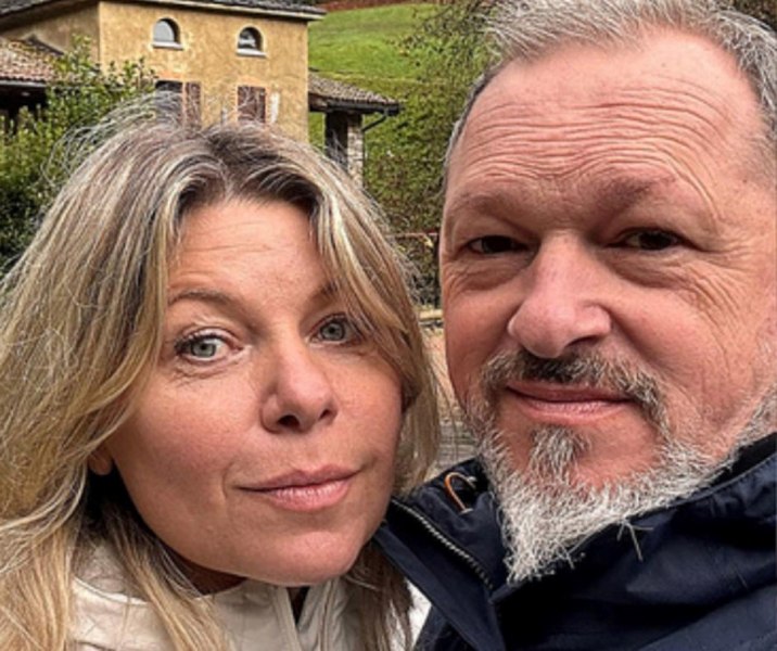 O româncă, „maestra” unei secte care a şocat Italia, arestată împreună cu soţul. Practicau ritualuri „de purificare”, violență sexuală şi control absolut. „Îți tai limba”