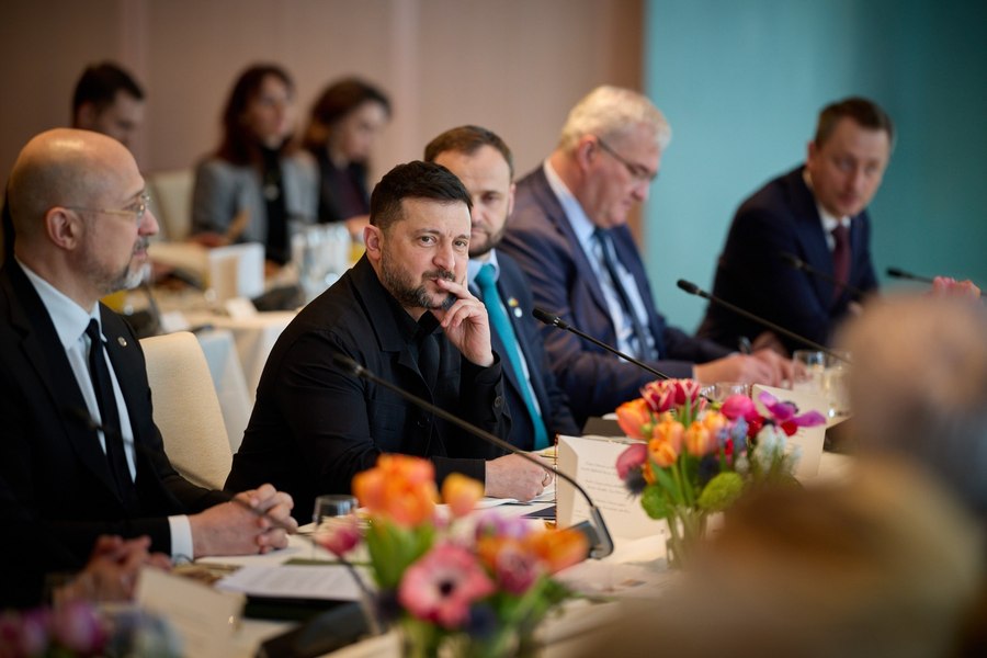 Parteneriat militar major între Ucraina și Germania: Pachet de apărare de 4 miliarde de euro și producție comună de drone cu AI