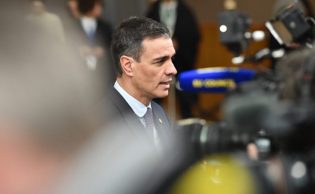 Pe fondul tensiunilor sporite cu Statele Unite, Spania încearcă să consolideze legăturile cu China / Premierul Pedro Sanchez începe luni o vizită de trei zile la Beijing