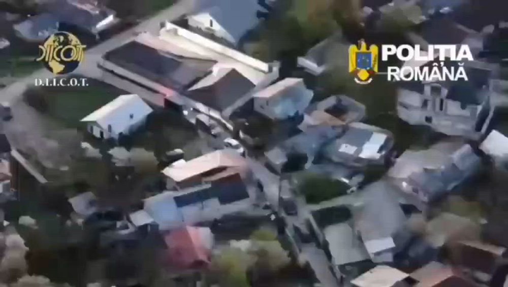 Percheziții în București și alte patru județe la proxeneți care trimiteau tinere la prostituție în Vestul Europei