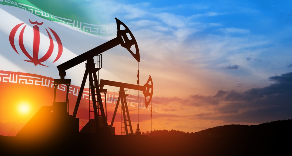 Petrolul se ieftinește după anunțul privind posibile noi negocieri între SUA şi Iran