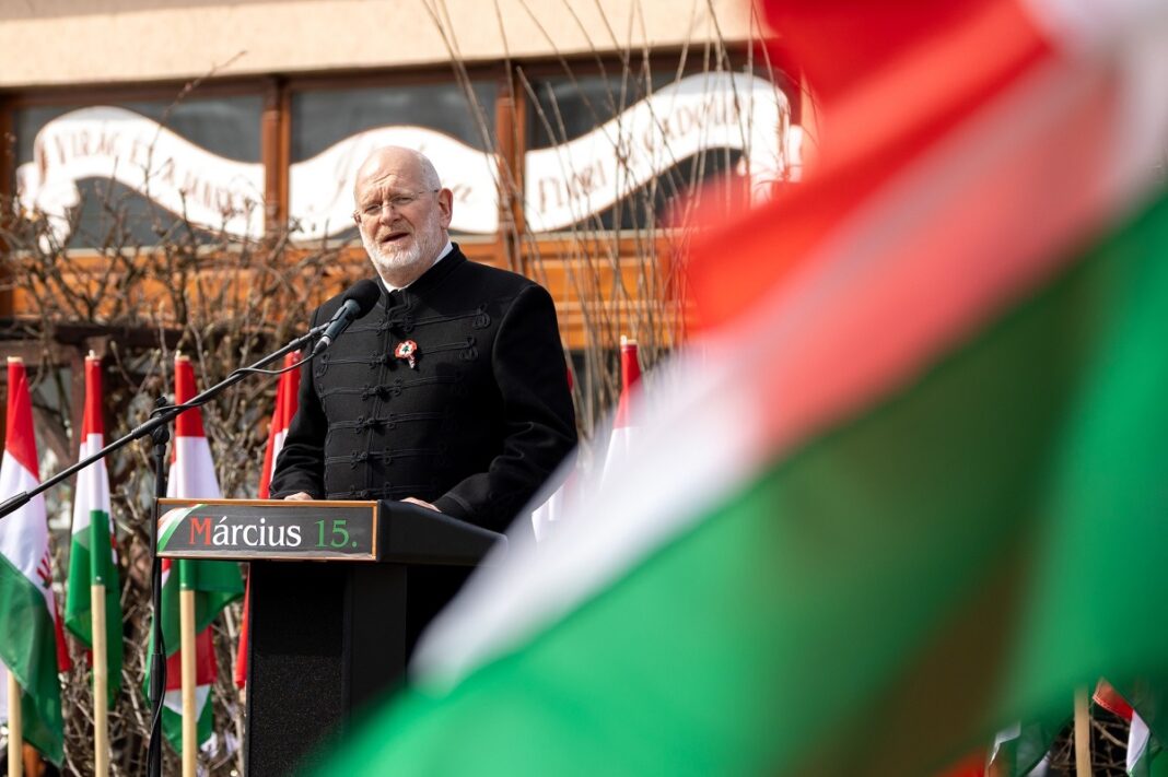 Președintele Alianţei Maghiare din Transilvania, deputatul Zoltán Zakariás, părăsește grupul parlamentar al UDMR