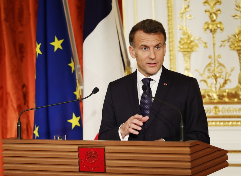 Președintele Macron cere extinderea armistițiului SUA-Iran și în Liban: „Situația este critică”