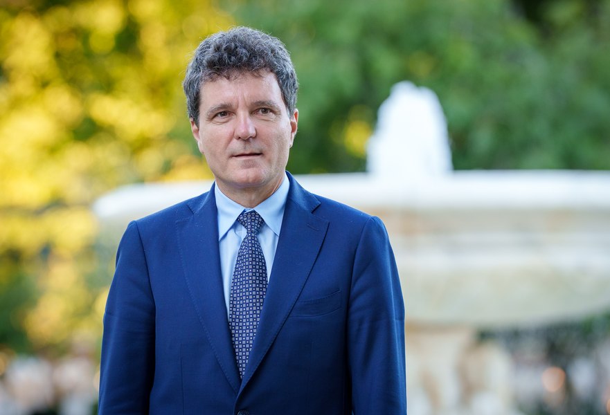 Președintele Nicușor Dan vizitează vizitează Centrul de mari arși de la Timișoara