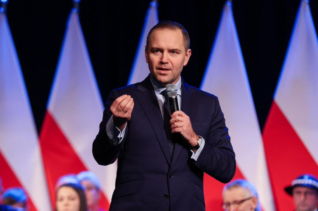 Preşedintele Poloniei își folosește dreptul de veto pentru a respinge reforma care urmează să simplifice divorţul