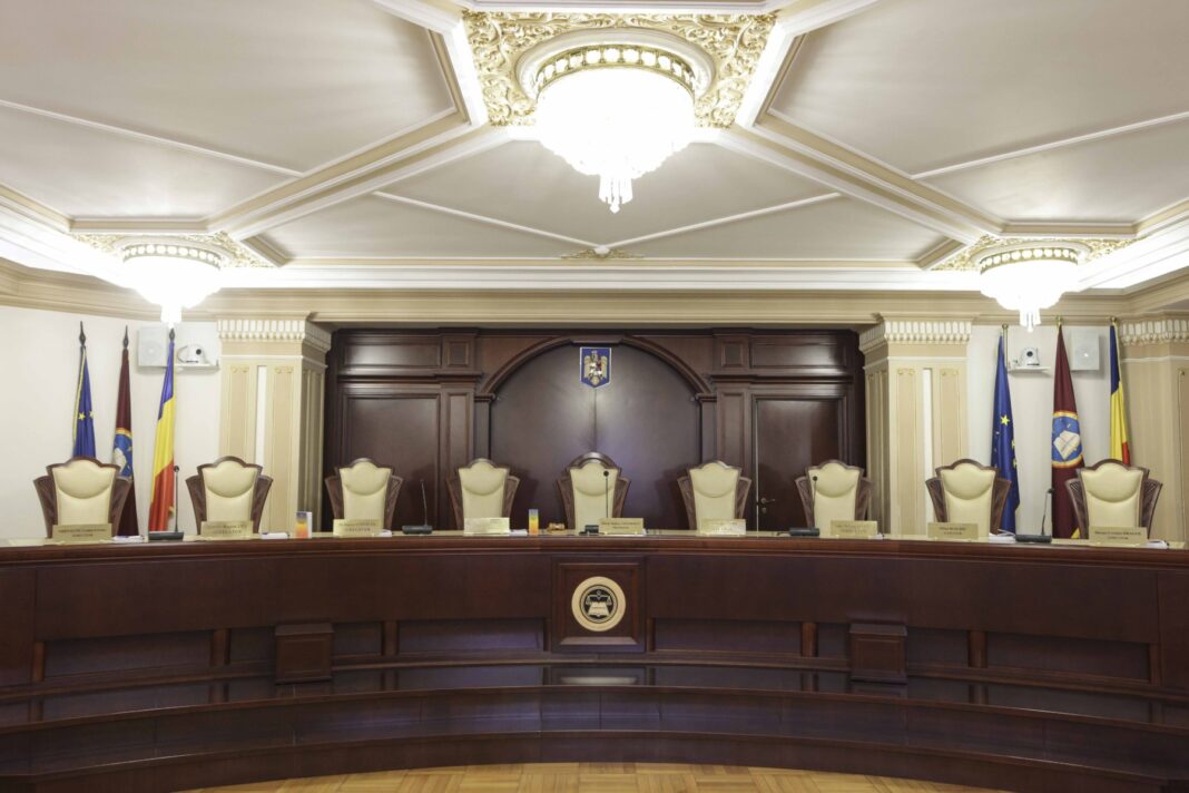 Preşedintele sesizează CCR privind guvernanţa corporativă a întreprinderilor publice: Decontări arbitrare în exercitarea mandatului