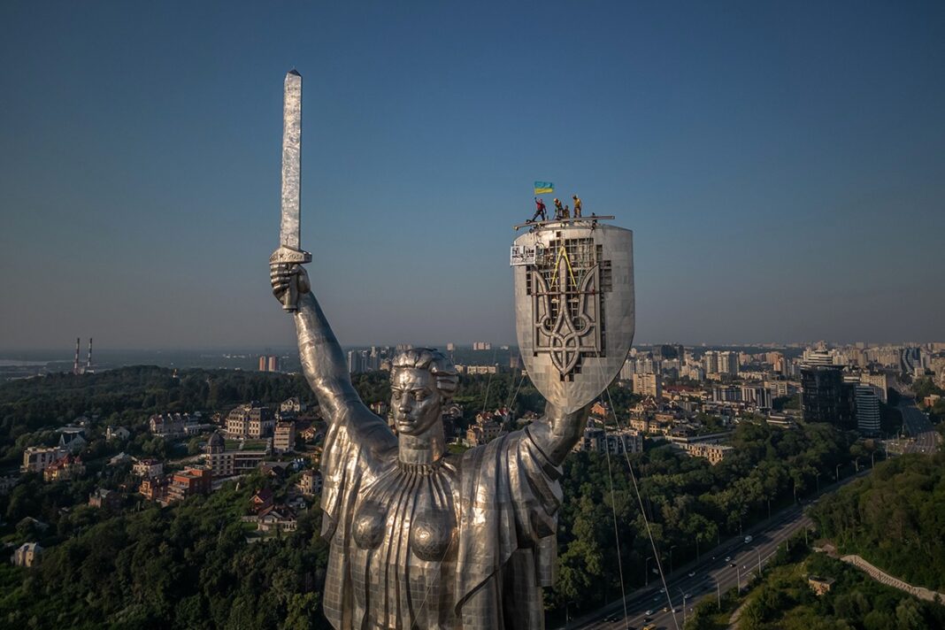 Primăria Timișoara trimite generatoare electrice la Kiev, în sprijinul populației afectate de război / Costă sub 200 de mii de lei