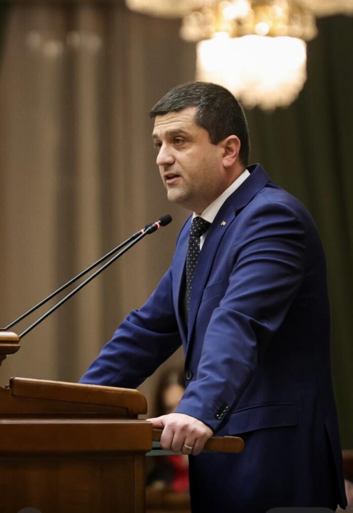 Radu Miruță: PSD nu poate să şantajeze o ţară întreagă şi să joace poker politic cu destine