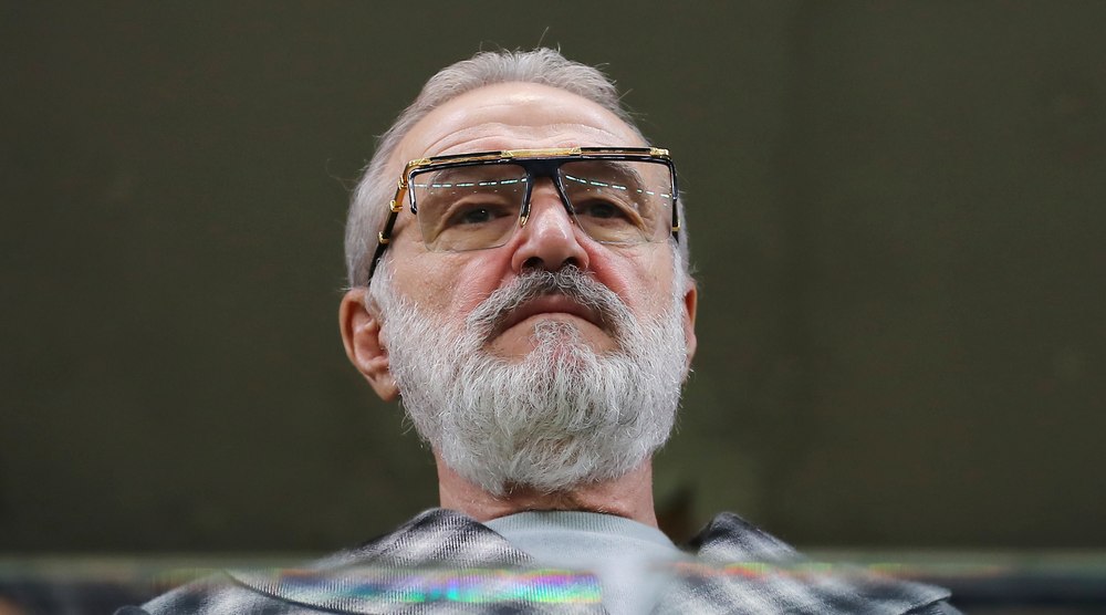 Răsturnare de situație la FCSB. Gigi Becali a găsit antrenor pentru roș-albaștri: „Vine luni în România!”