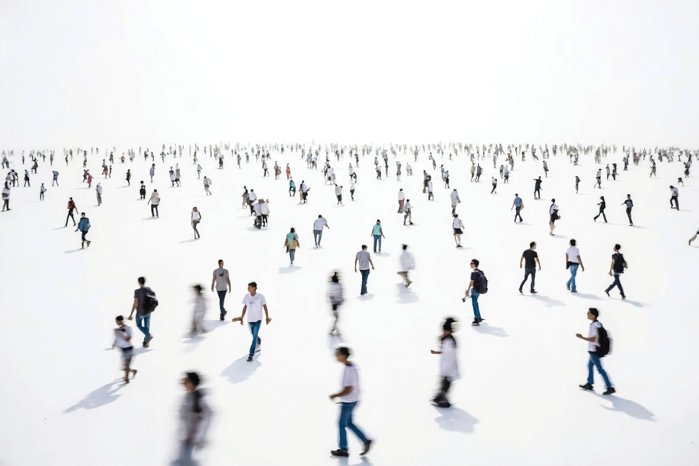 Rata de ocupare a populaţiei în vârstă de muncă (15-64 ani) a fost anul trecut de 63%, în scădere faţă de anul anterior cu 0,8 puncte procentuale, cel mai redus nivel fiind la tinerii de până în 24 de ani, unde media a fost de 17,6%