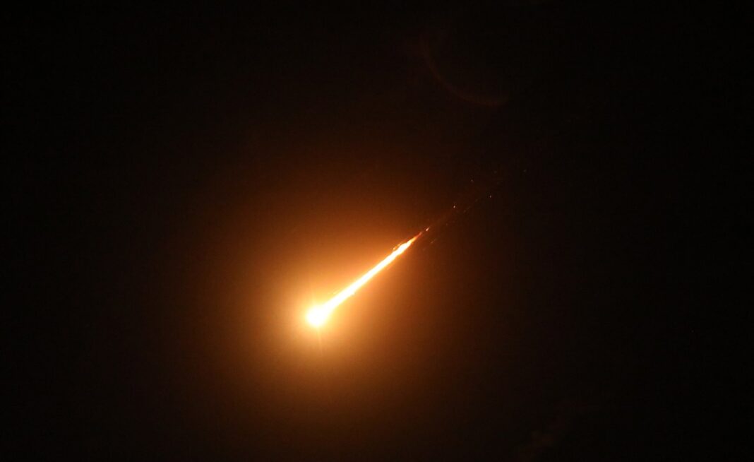 Războiul din Iran, ziua 47. Trump: „Sfârșitul conflictului este foarte aproape” / Iranienii sapă pentru a recupera lansatoare de rachete ascunse sub pământ / Petrolierul chinez Rich Starry se întoarce în Strâmtoarea Ormuz
