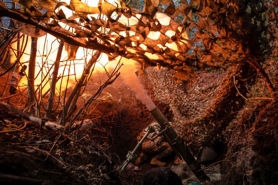 Revoluția tăcută din armata ucraineană: cum s-au transformat unitățile rudimentare de voluntari în corpuri de elită