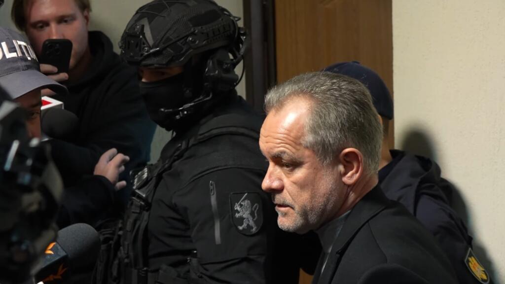 RFI: Moment istoric în justiția din R. Moldova – temutul oligarh Vlad Plahotniuc merge la închisoare pentru 19 ani