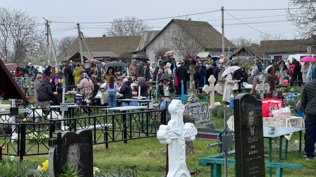 RFI: Paștele Blajinilor, detaliile unei sărbători importante în Republica Moldova