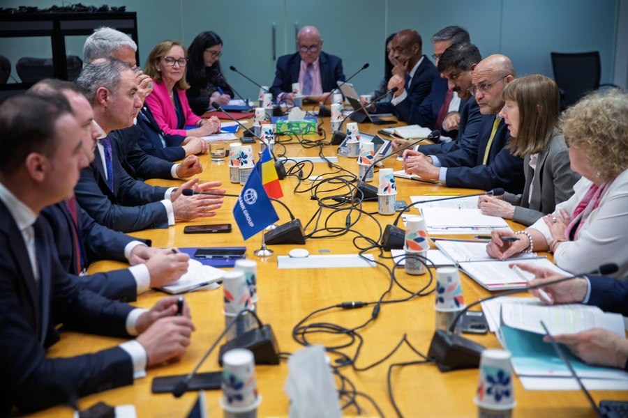 România a atras finanțări de 2 miliarde de euro după vizita în SUA. Ministrul Finanțelor a avut întâlniri cu investitori și agenții de rating