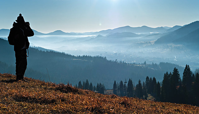 Românii îşi reduc din apetitul pentru vacanţe, iar turismul intern începe să simtă o contracţie. Începutul sezonului ar putea fi unul dificil din prisma cererii scăzute. „Probabil va fi o vară pe care o vom ţine minte şi nu în sens bun“