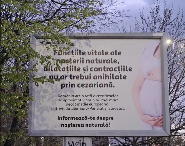 Scandalul panourilor cu mesaje anticezariană din București s-a încheiat cu amenzi de zeci de mii de lei, date de Protecția Consumatorilor