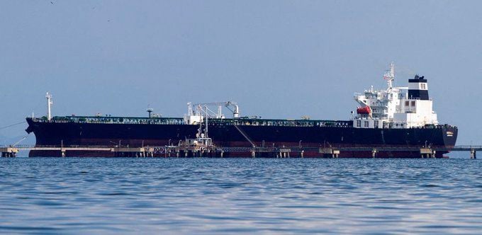 Situație explozivă în strâmtoarea Ormuz. Un petrolier a fost atacat de Gărzile Revoluționare Iraniene