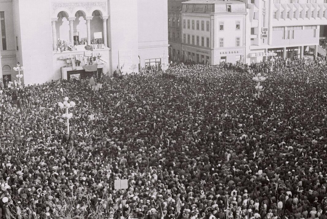 Societatea Timișoara îi cere președintelui Nicușor Dan să îl susțină pe premierul Ilie Bolojan în fața atacurilor PSD