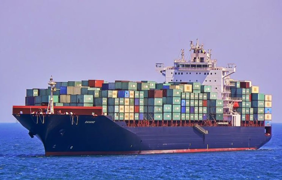 SUA au capturat o navă iraniană în Golful Oman după ce a încercat să spargă blocada navală impusă de Washington