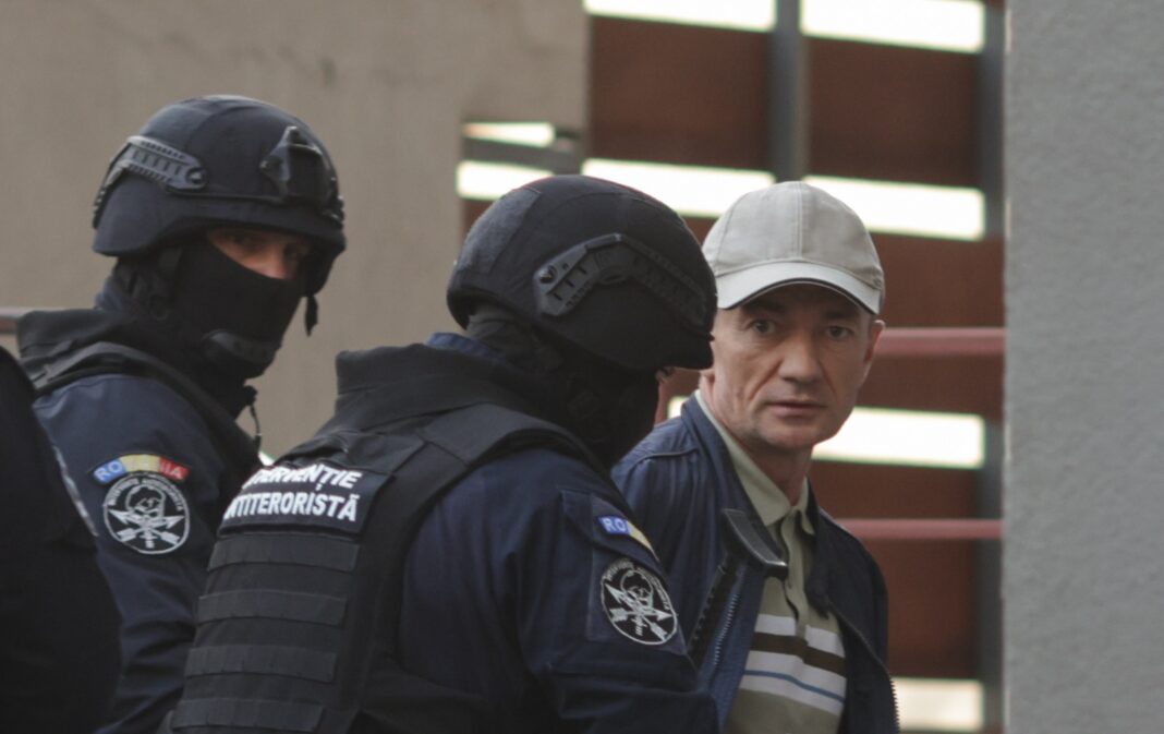 SURSE Fostul adjunct al spionilor moldoveni, Alexandru Bălan, va fi predat de Poliția Română vineri, la Vama Albița / E acuzat de trădare în Republica Moldova